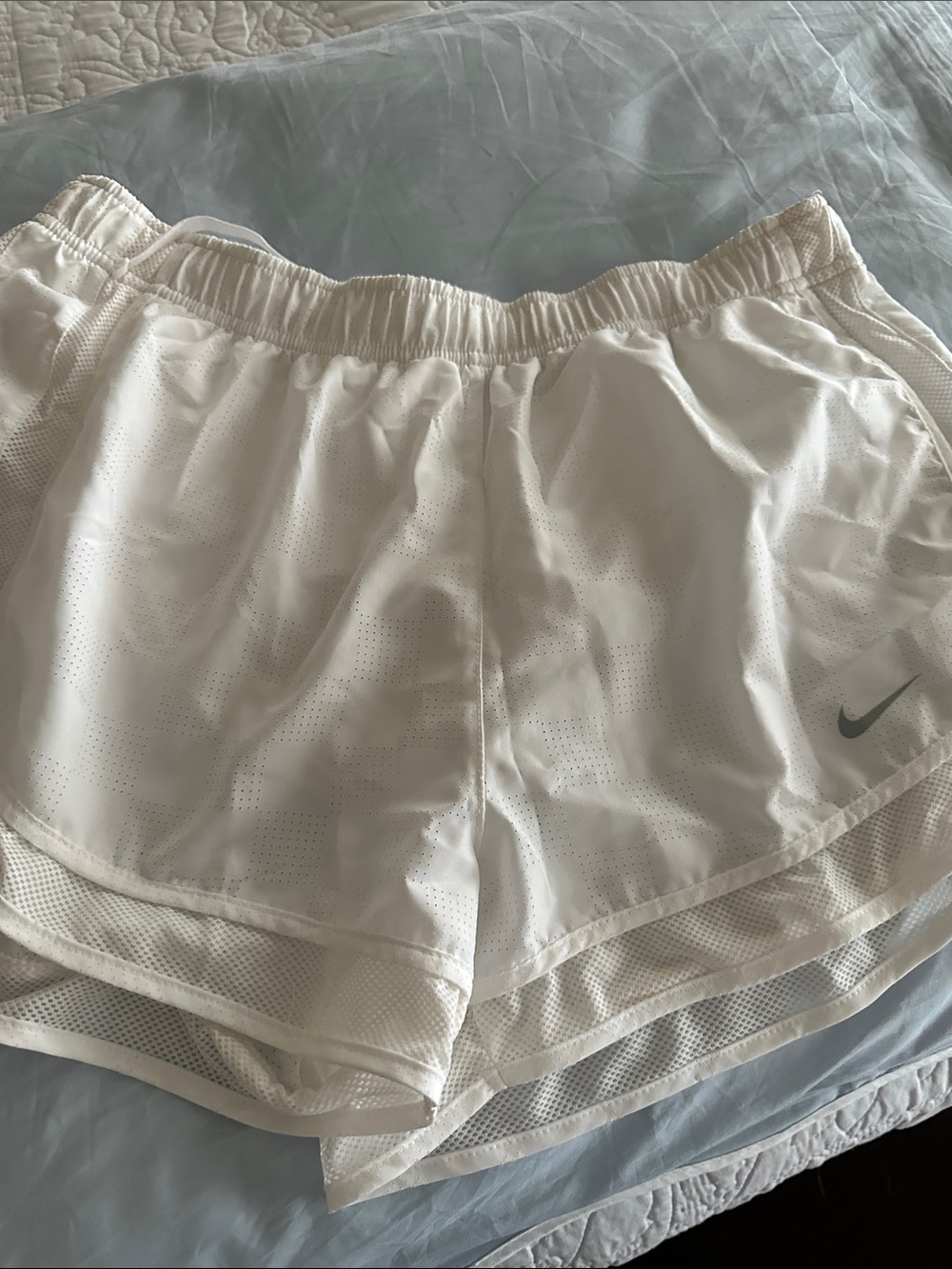 Nike womens Floral Black-White, Pink, and White Athletic Shorts Trio - Picture 6 of 7